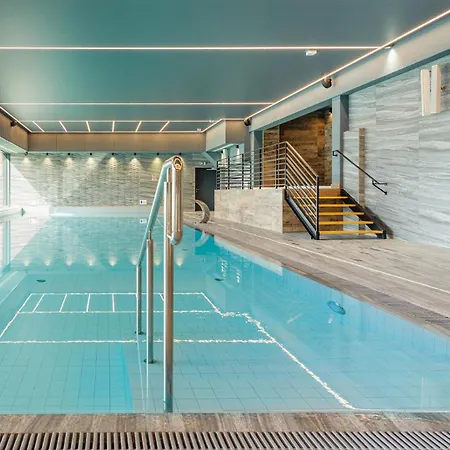 Pool Sauna Fitness Parking Free Apartament