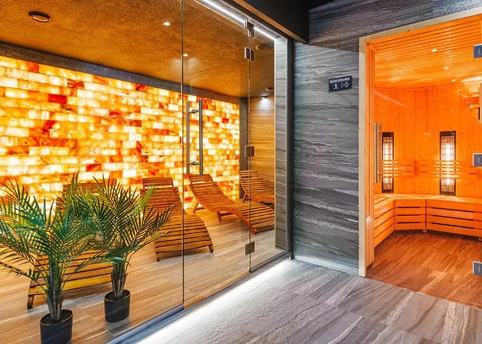 Pool Sauna Fitness Parking Free Apartament